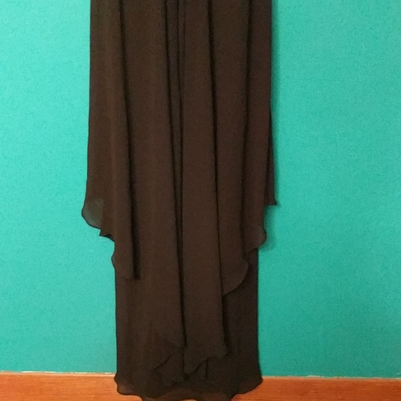 Dress - Picture 5 of 5